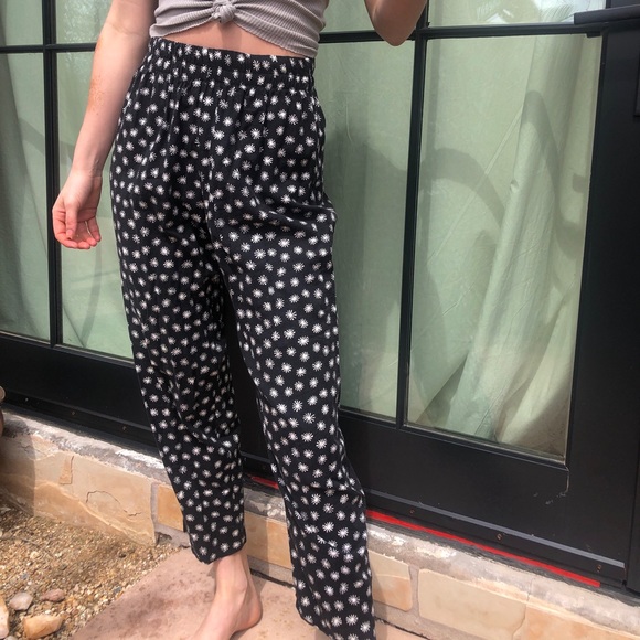 SOLD ON DEPOP - Picture 1 of 2